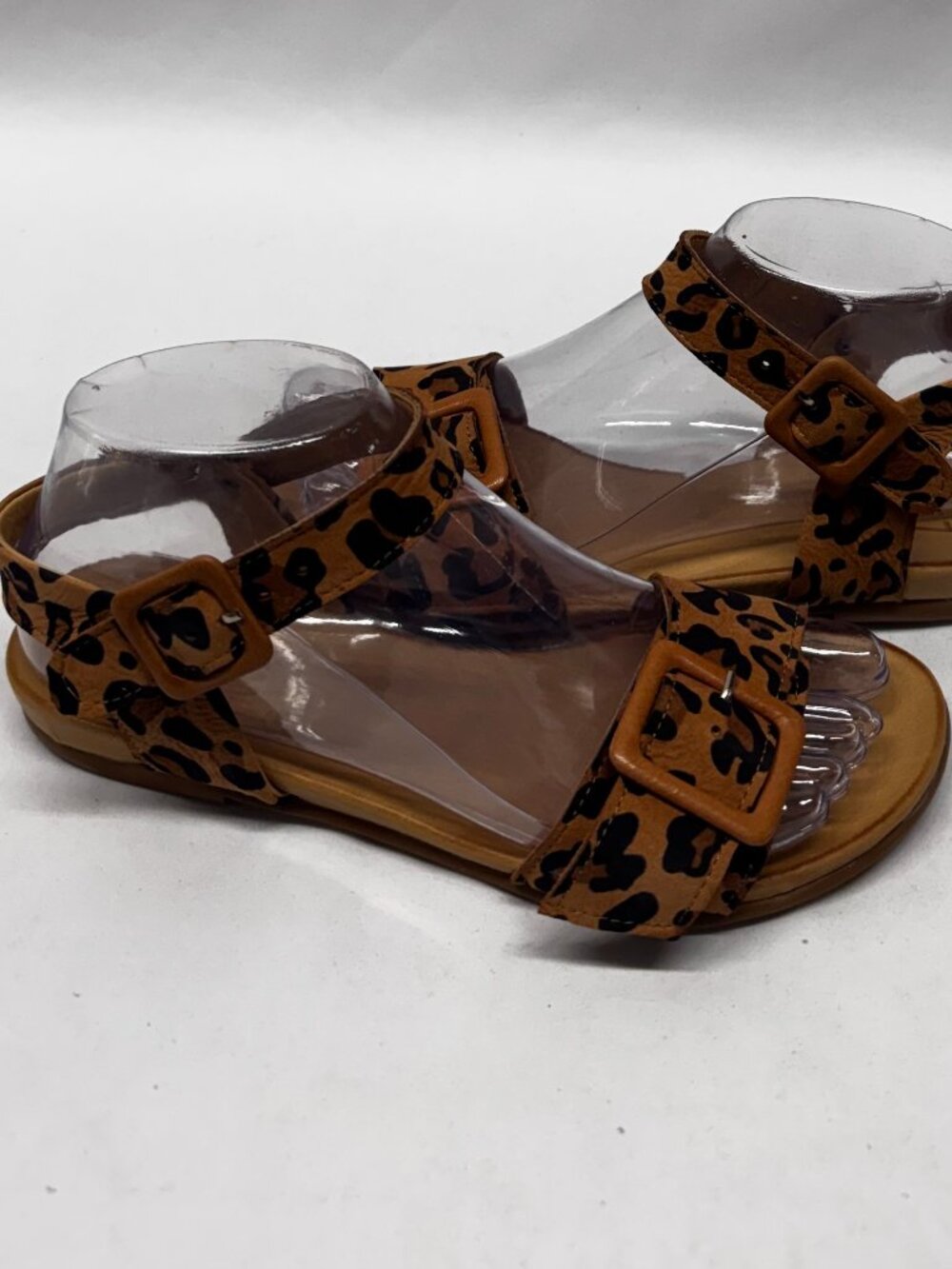 MIZ MOOZ LEATHER ANKLE BUCKLE TATUM SANDALS LEOPARD 37EU / 7US T-245